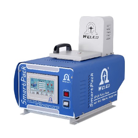 TouchTech 活塞泵熱熔膠機系列